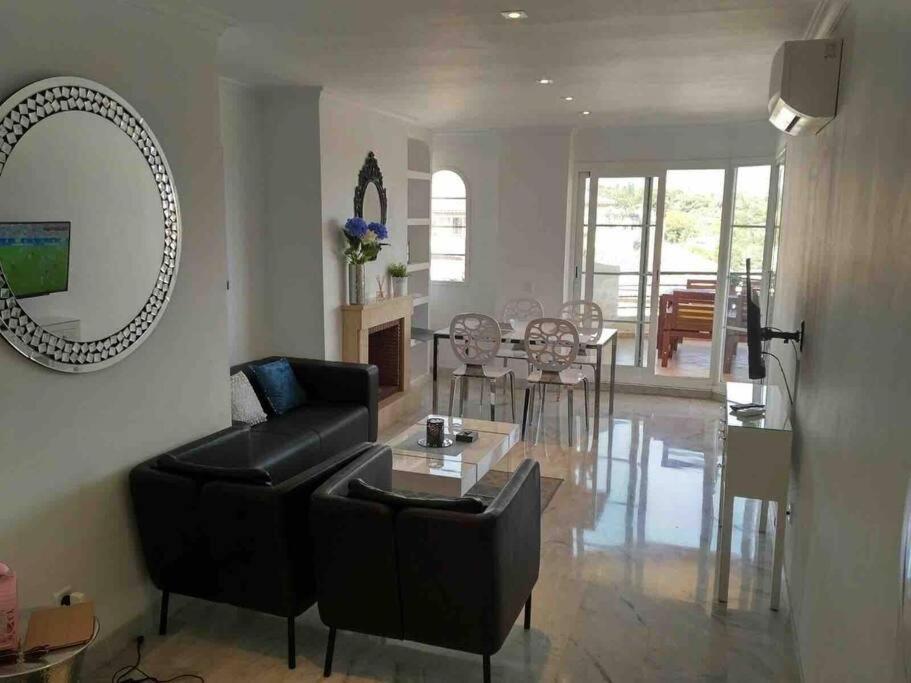Senorio De Aloha Apartment มาร์เบยา ภายนอก รูปภาพ